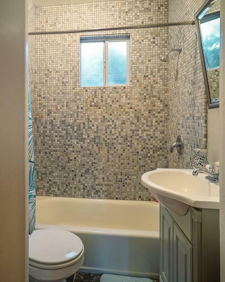 Stylish 2 Bed & 2 Bath At The Heart Of Hollywood With Free Parking - One Car Only Apartment Los Angeles Ngoại thất bức ảnh